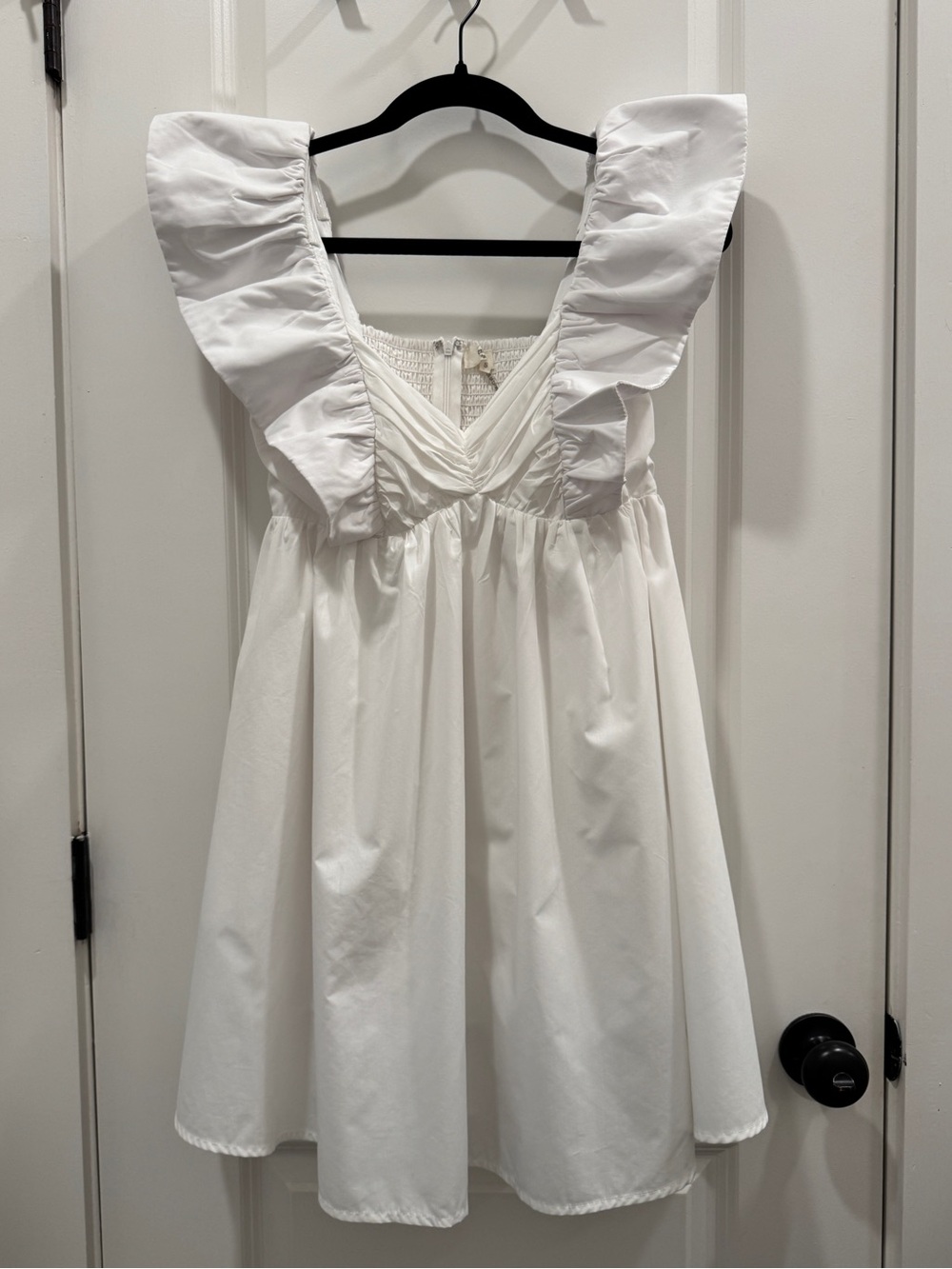Entro Size S White Mini Dress